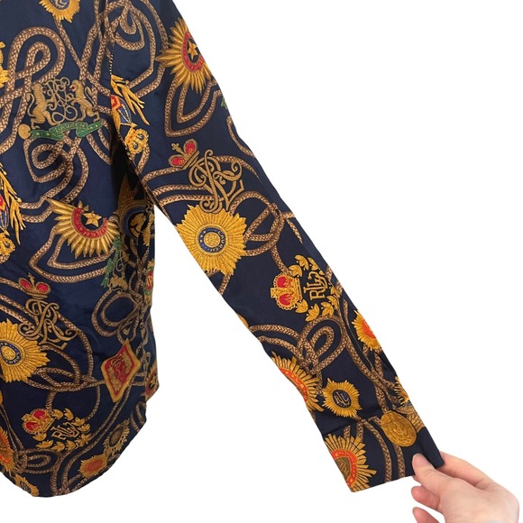 Lauren Ralph Lauren Women's collared shirt with rope and gold medallion design - Picture 4 of 9